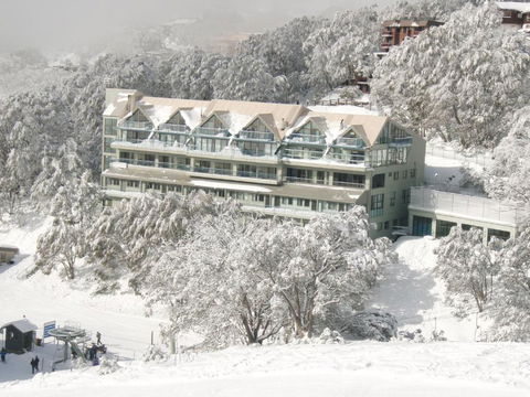 Falls Creek Country Club - Accommodation Gold Coast 1