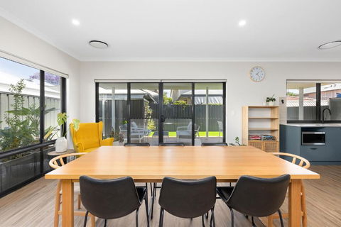 Family Friendly Close 2 Airport, Optus, Crown & City - Gold Coast 4U 3