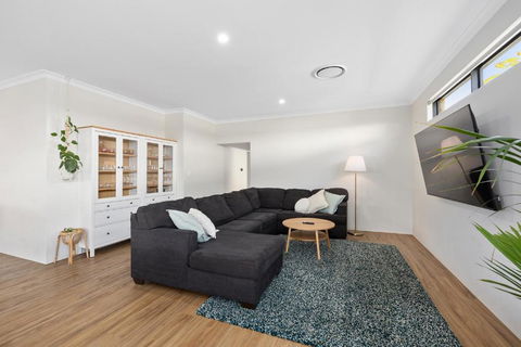 Family Friendly Close 2 Airport, Optus, Crown & City - Gold Coast 4U 1