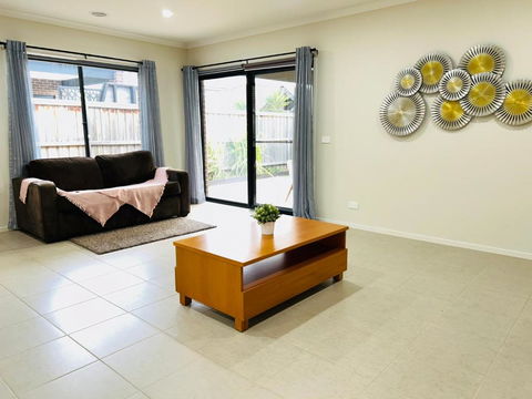 Family Friendly House - Accommodation Gold Coast 2