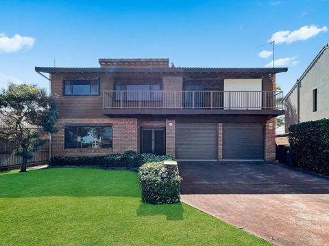 Family Getaway Opposite Warilla Beach - Accommodation Gold Coast 4