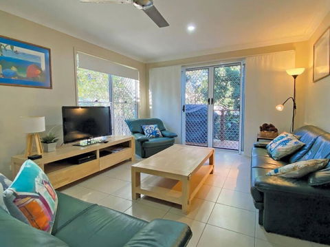 FLIP FLOP INN - Accommodation Gold Coast 2