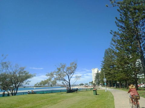 Family Friendly - Get Togethers - Accommodation Gold Coast 3