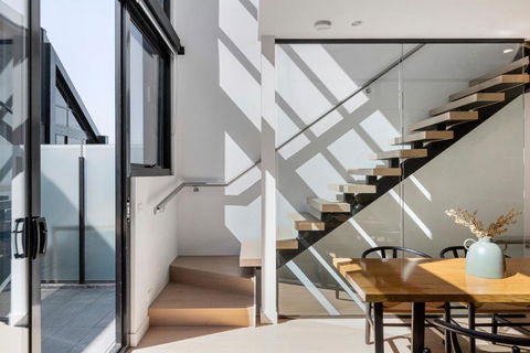 Fitzroy North Apartments By Urban Rest - Gold Coast 4U 4