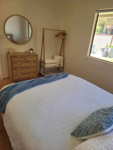 G&R Beach Cottage - Gold Coast 4U 0