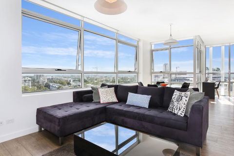 G1903S - Zetland Heights Sunset Vista - Gold Coast 4U 2