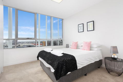 G1903S - Zetland Heights Sunset Vista - Gold Coast 4U 4