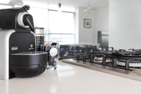 G901S - Bright Zetland Escape With City Views - 1 Gold Coast 4