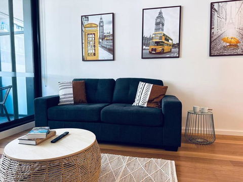 Garden View 1bd Apt @CBD Free Parking - 1 Gold Coast 0