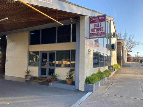 Gateway Motor Inn - Gold Coast 4U 0