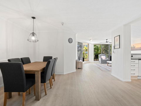 Genesis - Private Apartments - Accommodation Gold Coast 4