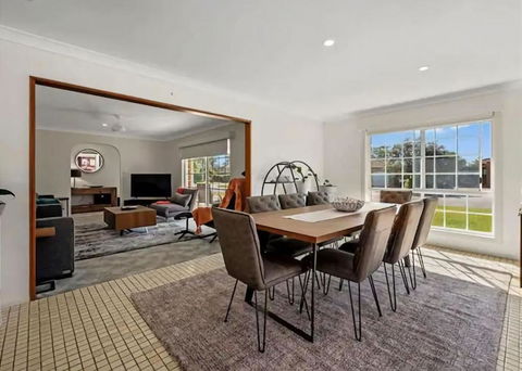 Geoff And Mary S - Gold Coast 4U 4