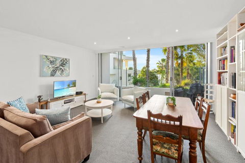 Gorgeous 2-Bed Unit Near Riverside Parks - Gold Coast 4U 0