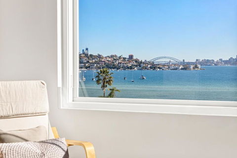 Harbour View In Rose Bay - Gold Coast 4U 3
