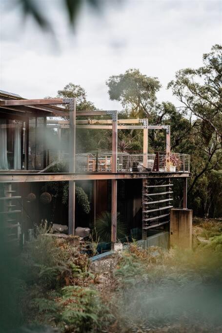 Grand Designs Eco Bush Retreat - Gold Coast 4U 4