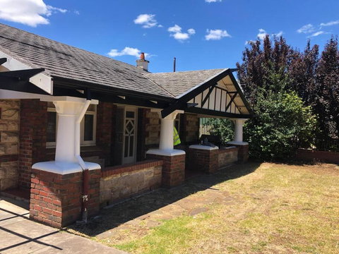 Group House With Views Of The Salt Pool And Spa - 1 Gold Coast 0