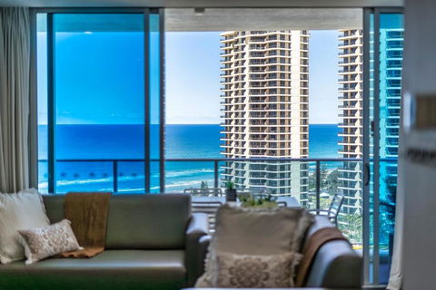 H-Residences - Gclr - Accommodation Gold Coast 4