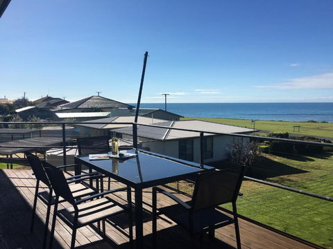 Hamilton - Accommodation Gold Coast 2