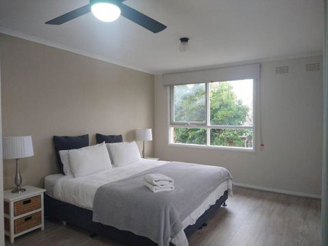 Happy Spacious Home Nr Canberra Hospital - Accommodation Gold Coast 1