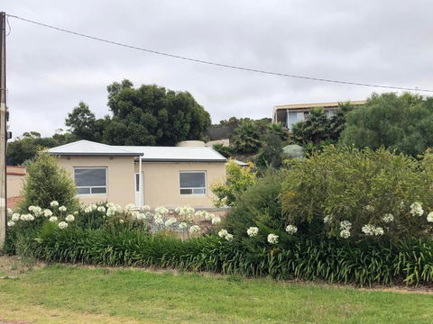 Happy Valley Rest - Accommodation Gold Coast 2