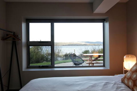 Haven House - River Edge Apartment - Accommodation Gold Coast 2