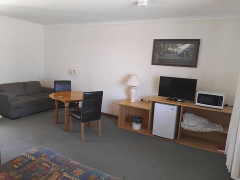 Hawker Outback Motel - Accommodation Gold Coast 3