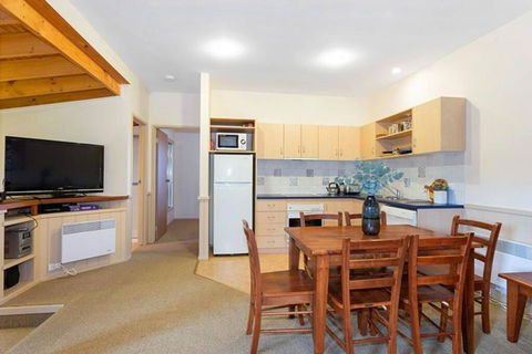 HAY SHED Chalet, Alpine-getaways - Accommodation Gold Coast 1
