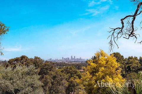Historical Cottage In The Hills - Gold Coast 4U 2