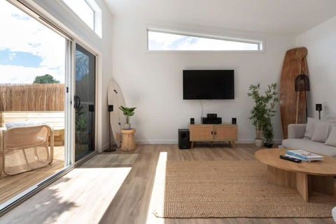 Home Sweet Home With Secure Parking - Gold Coast 4U 1