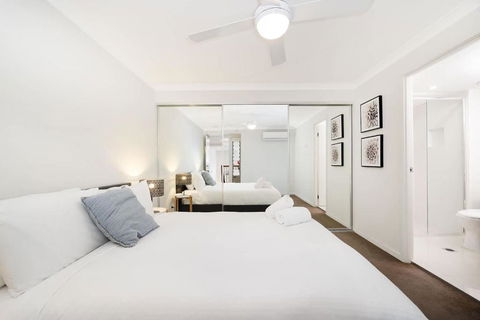 Huge Family Townhouse 3 Bathrooms 5km To City - Gold Coast 4U 1