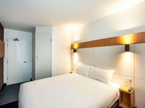 Ibis Budget - Enfield - Accommodation Gold Coast 1