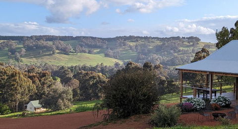 Idlewild Bridgetown - 1 Gold Coast 0