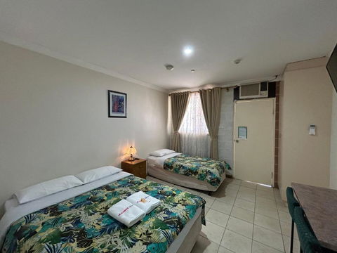 IGrand Motel - Accommodation Gold Coast 1