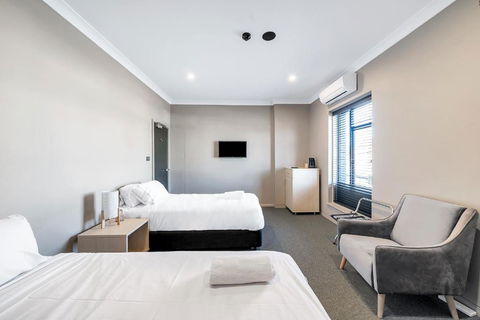 Illinois Hotel - Gold Coast 4U 0