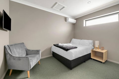 Illinois Hotel - Gold Coast 4U 1