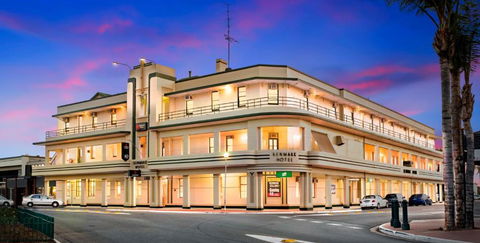 Hotel Renmark - Gold Coast 4U 0