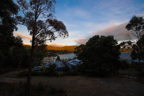 Adventure Bay Beach House - Accommodation Gold Coast 2