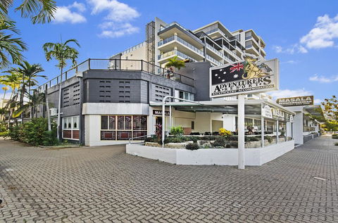 Adventurers Backpackers - Accommodation Gold Coast 1