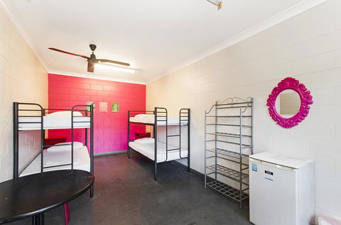 Adventurers Backpackers - Accommodation Gold Coast 3