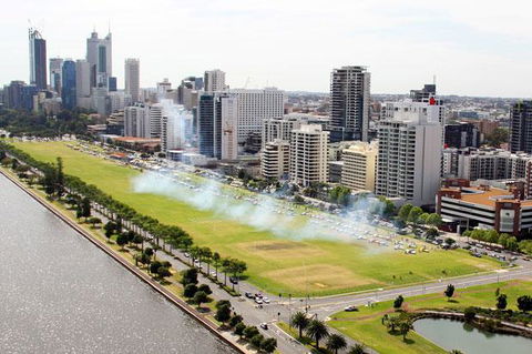 Affordable & Comfortable Apartment On Langley Park - 1 Gold Coast 3
