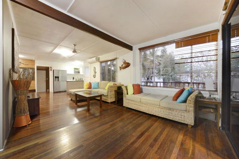 Airlie Getaway - Airlie Beach - Gold Coast 4U 3