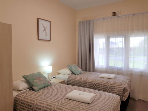 Albany Holiday Units - Accommodation Gold Coast 3
