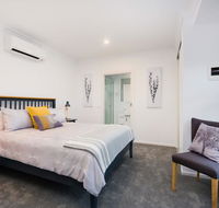 Albury Yalandra Apartment 2 - Gold Coast 4U