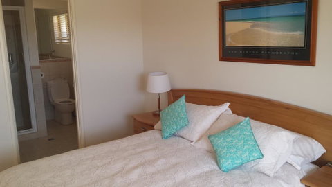 Alexander Drive B & B - Accommodation Gold Coast 0