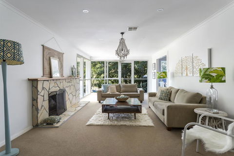 ALLAMBEA - MOUNT ELIZA - Accommodation Gold Coast 2