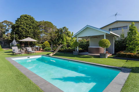 ALLAMBEA - MOUNT ELIZA - Accommodation Gold Coast 0