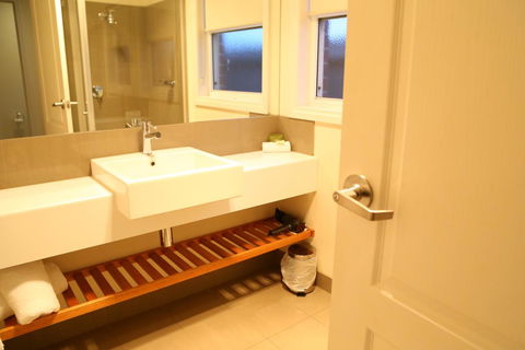 Allansford Hotel Motel - Accommodation Gold Coast 1