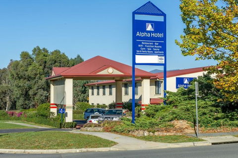 Alpha Hotel Canberra - Gold Coast 4U 0