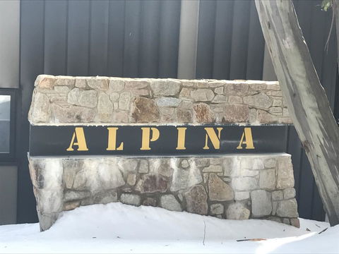 Alpina - Accommodation Gold Coast 0