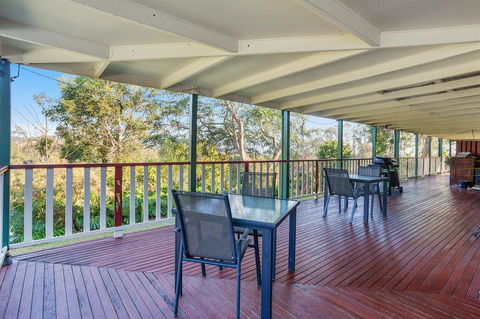 Amamoor Homestead Bed & Breakfast And Country Cottages - Gold Coast 4U 2